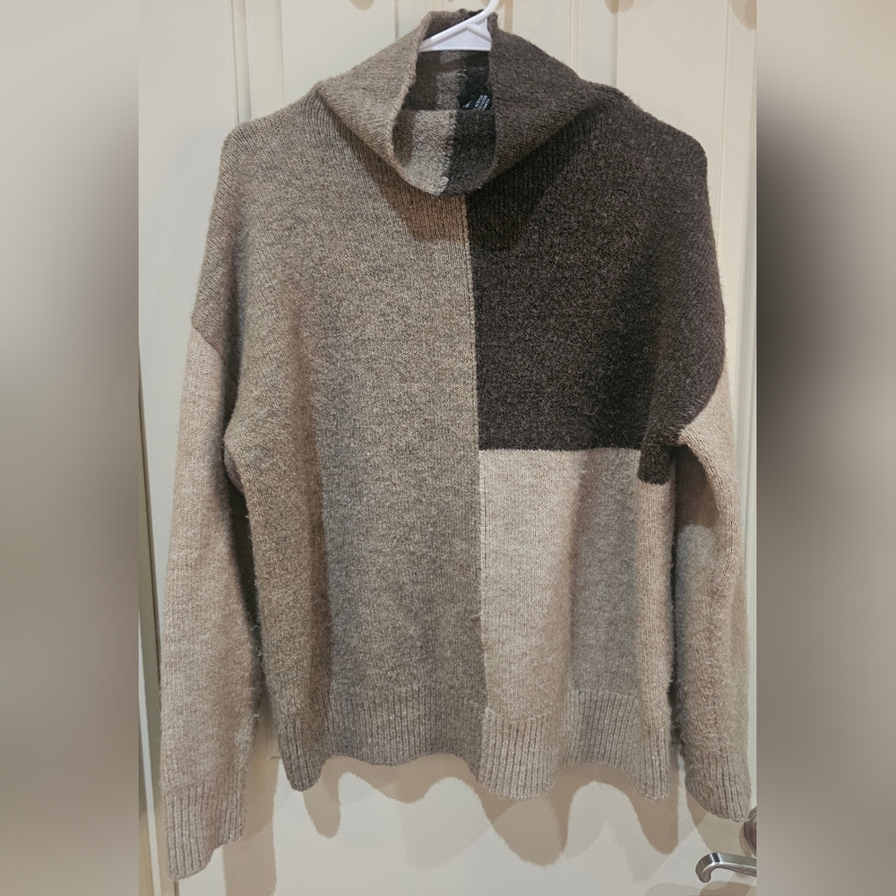Women's Colorblock Sweater